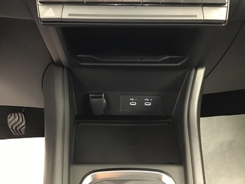 Image véhicule  Renault CAPTUR (17)