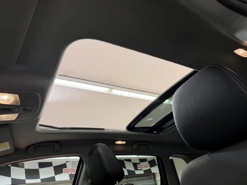 Image véhicule Suzuki VITARA (21) Image véhicule Suzuki VITARA (21)