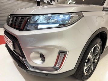 Image véhicule Suzuki VITARA (15) Image véhicule Suzuki VITARA (15)