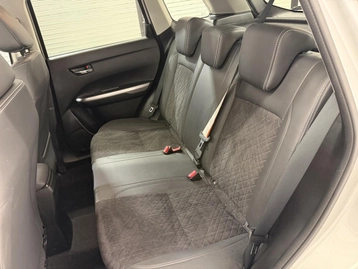 Image véhicule Suzuki VITARA (43) Image véhicule Suzuki VITARA (43)