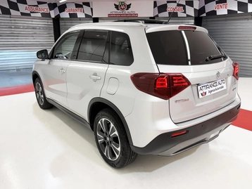 Image véhicule Suzuki VITARA (10) Image véhicule Suzuki VITARA (10)