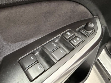 Image véhicule Suzuki VITARA (24) Image véhicule Suzuki VITARA (24)