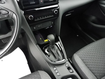 Image véhicule  Toyota YARIS CROSS (15)