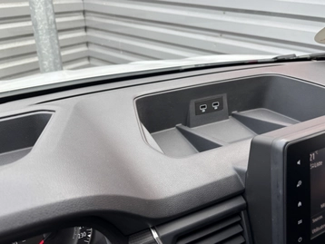 Image véhicule  Renault TRAFIC (22)