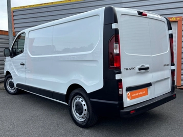 Image véhicule  Renault TRAFIC (1)