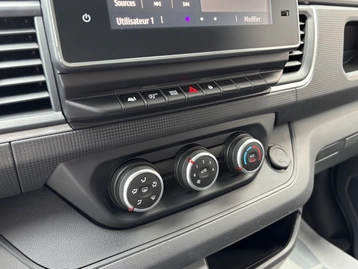 Image véhicule  Renault TRAFIC (19)