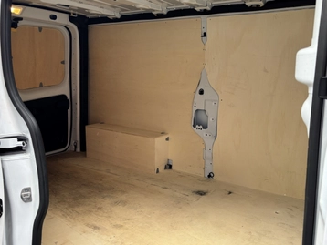 Image véhicule  Renault TRAFIC (3)