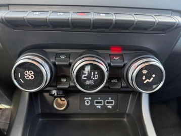 Image véhicule  Renault ARKANA (27)
