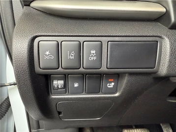 Image véhicule  Mitsubishi ECLIPSE CROSS MY21 (12)