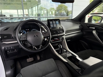 Image véhicule  Mitsubishi ECLIPSE CROSS MY21 (6)