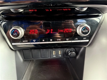Image véhicule  Mitsubishi ECLIPSE CROSS MY21 (13)