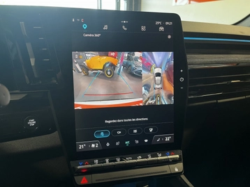 Image véhicule  Renault AUSTRAL (24)