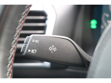 Image véhicule  BMW SÉRIE 8 (30)