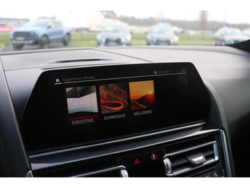 Image véhicule  BMW SÉRIE 8 (36)