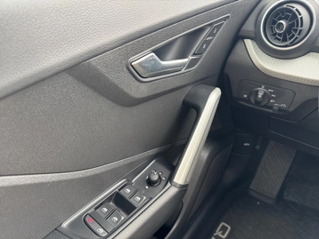 Image véhicule  Audi Q2 (13)