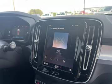 Image véhicule  Volvo XC40 (28)