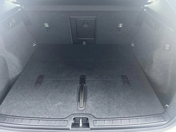Image véhicule  Volvo XC40 (45)