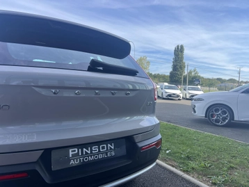Image véhicule  Volvo XC40 (12)