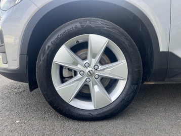 Image véhicule  Volvo XC40 (10)