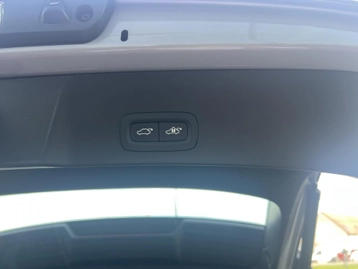 Image véhicule  Volvo XC40 (40)
