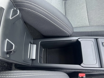 Image véhicule  Volvo XC40 (35)