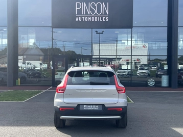 Image véhicule  Volvo XC40 (5)