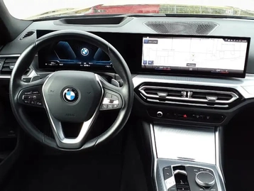 Image véhicule  BMW SÉRIE 3 TOURING (5)