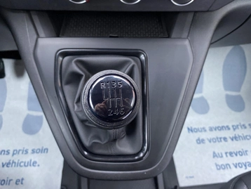 Image véhicule  Renault Kangoo (3) (18)