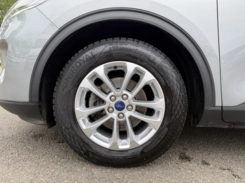 Image véhicule  Ford KUGA (13)