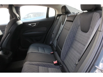 Image véhicule  Volvo S60  (37)