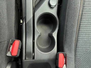 Image véhicule  Peugeot 2008 (36)