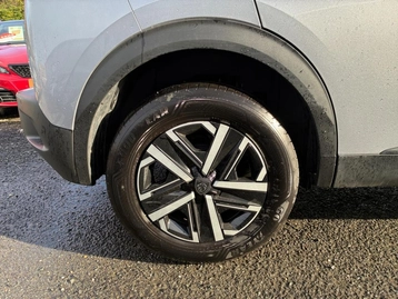 Image véhicule  Peugeot 2008 (8)