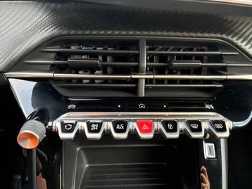 Image véhicule  Peugeot 2008 (32)