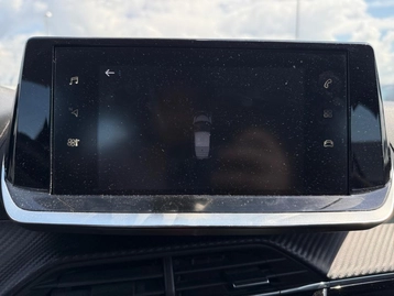 Image véhicule  Peugeot 208 (25)
