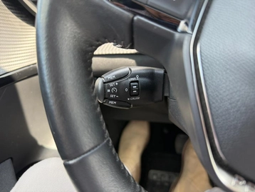 Image véhicule  Peugeot 208 (22)