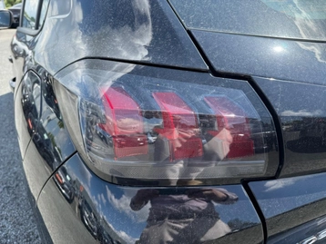 Image véhicule  Peugeot 208 (12)
