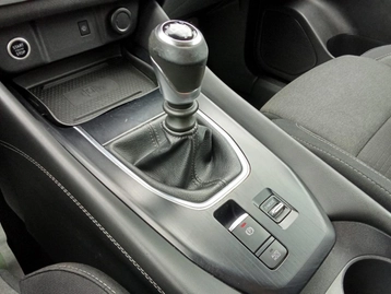 Image véhicule Nissan QASHQAI (13) Image véhicule Nissan QASHQAI (13)