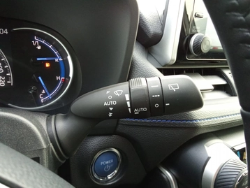 Image véhicule Toyota RAV 4 (49) Image véhicule Toyota RAV 4 (49)