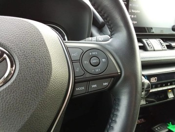 Image véhicule Toyota RAV 4 (50) Image véhicule Toyota RAV 4 (50)