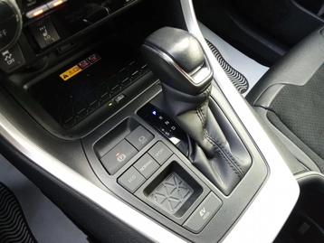 Image véhicule Toyota RAV 4 (13) Image véhicule Toyota RAV 4 (13)