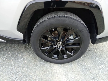 Image véhicule Toyota RAV 4 (54) Image véhicule Toyota RAV 4 (54)