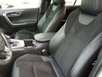 Image véhicule Toyota RAV 4 (23) Image véhicule Toyota RAV 4 (23)