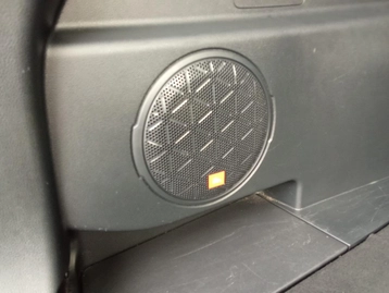 Image véhicule Toyota RAV 4 (56) Image véhicule Toyota RAV 4 (56)