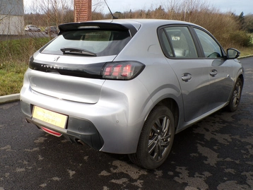 Image véhicule  Peugeot 208 (9)