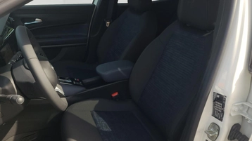 Image véhicule  Alfa Romeo JUNIOR (10)