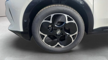 Image véhicule  Alfa Romeo JUNIOR (9)