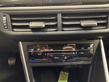 Image véhicule  Volkswagen TAIGO (14)