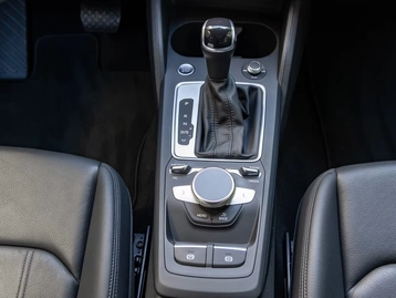 Image véhicule  Audi Q2 (8)