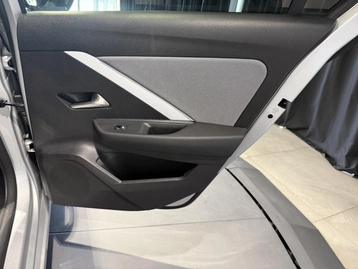 Image véhicule  Opel ASTRA (24)