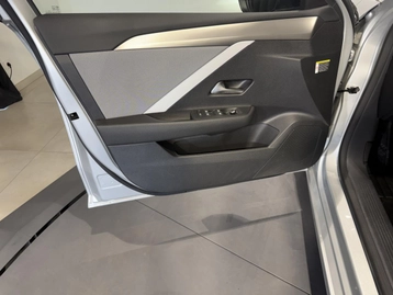 Image véhicule  Opel ASTRA (8)